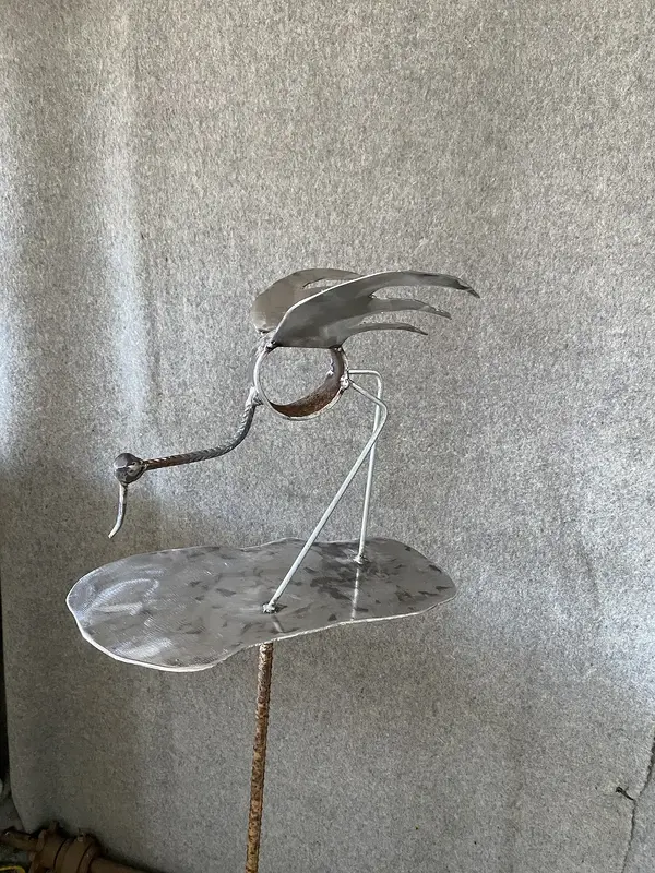 Skulptur Fågel i vatten av Stefan Skimutis