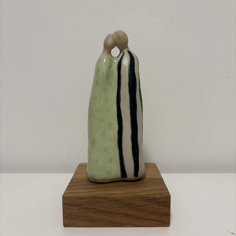 Skulptur Couple av Julia Linder