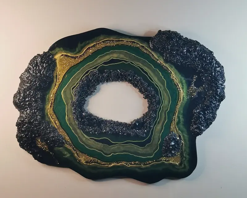 Strata - Obsidian Core av Studio Strata