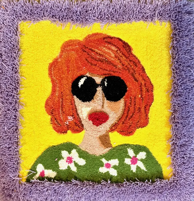 Lady in red av Katarina Rönndahl