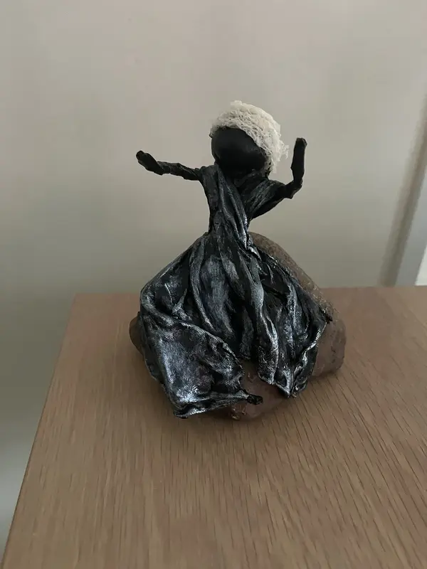 Skulptur Little lady av Amie Norrman Söderman