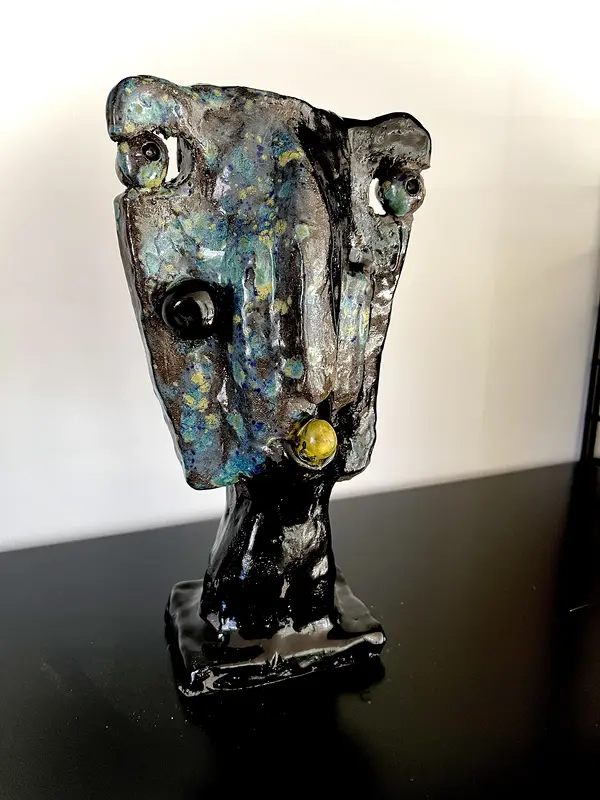 Skulptur Väktaren av Lisbeth van Ginhoven