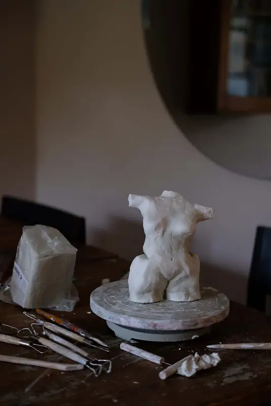 Skulptur Andrea av Michaela Grut