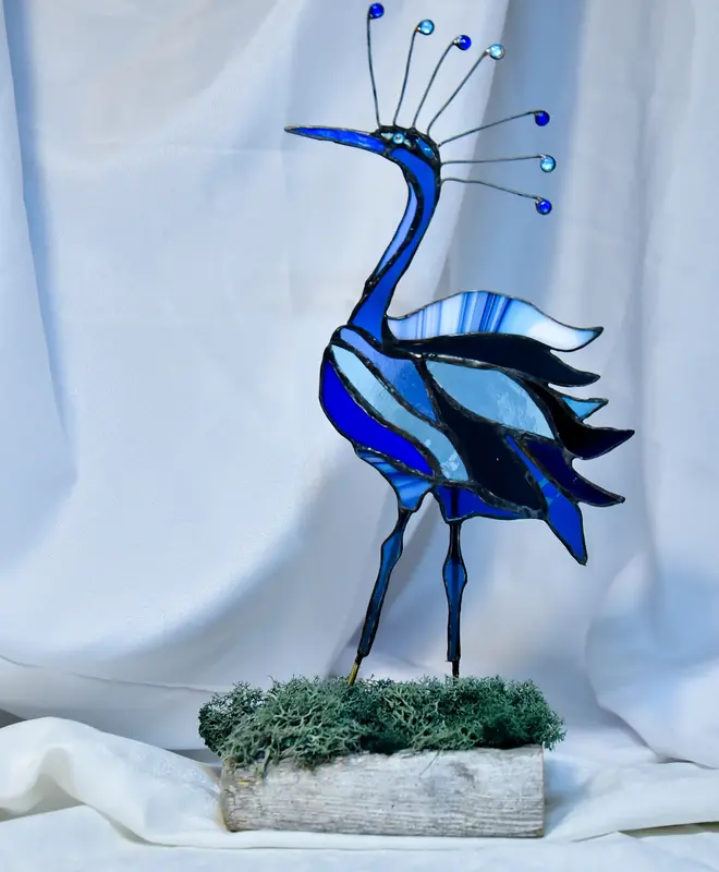 Bird in blue av Pernilla Delcomyn