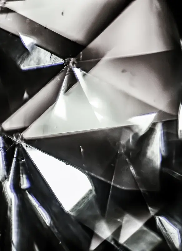 Diamond spectra av Olle Hillborg