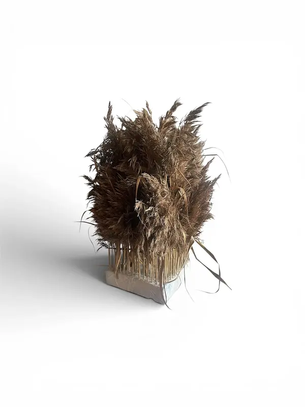 Held by Earth- bordslampa av Soulwork Sanna Petander