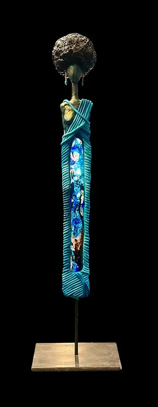 Skulptur SAPPHIRE SOUL av Elisabeth Ohlström