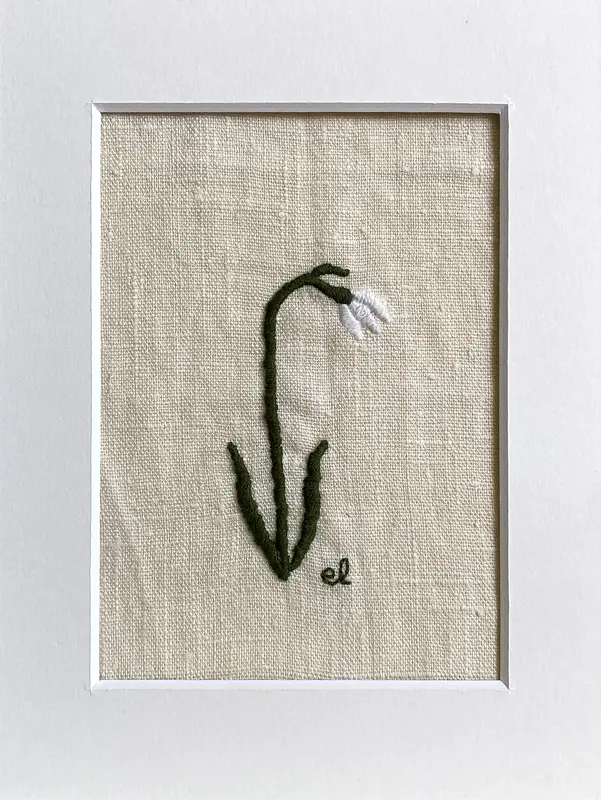 Broderi Snödroppe IIII av Emma Lehtola