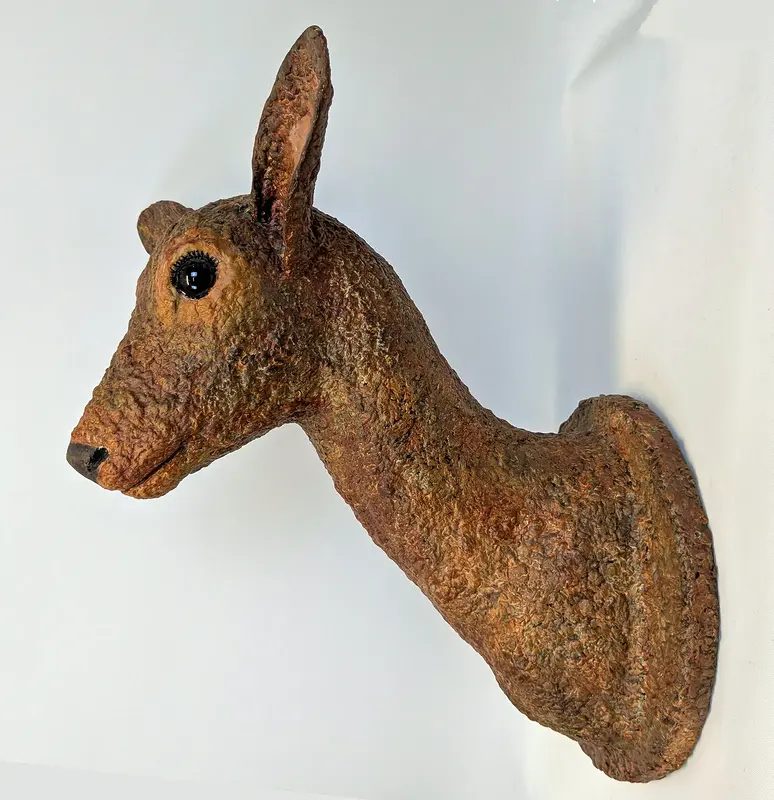 Skulptur Rådjur av Eva Alexanderson