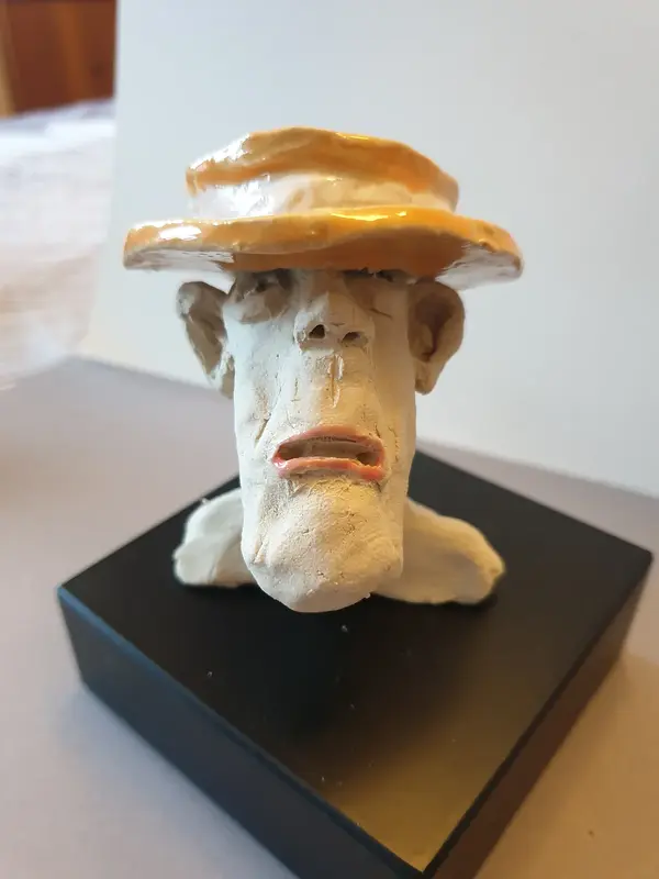 Skulptur Mannen med hatten av Anita Paulsson