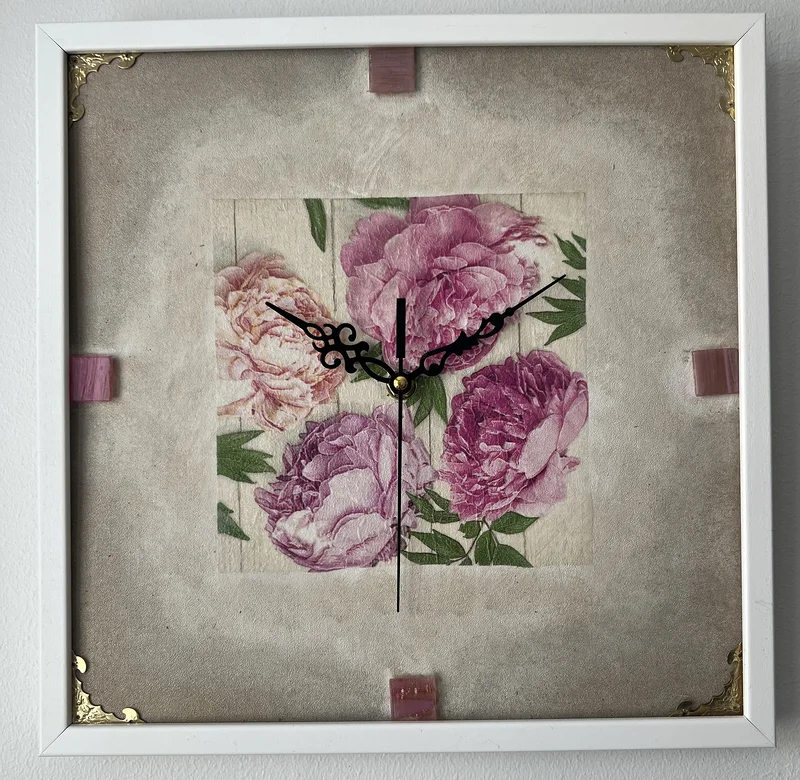 Blush of Time av Nadia Jahangiri
