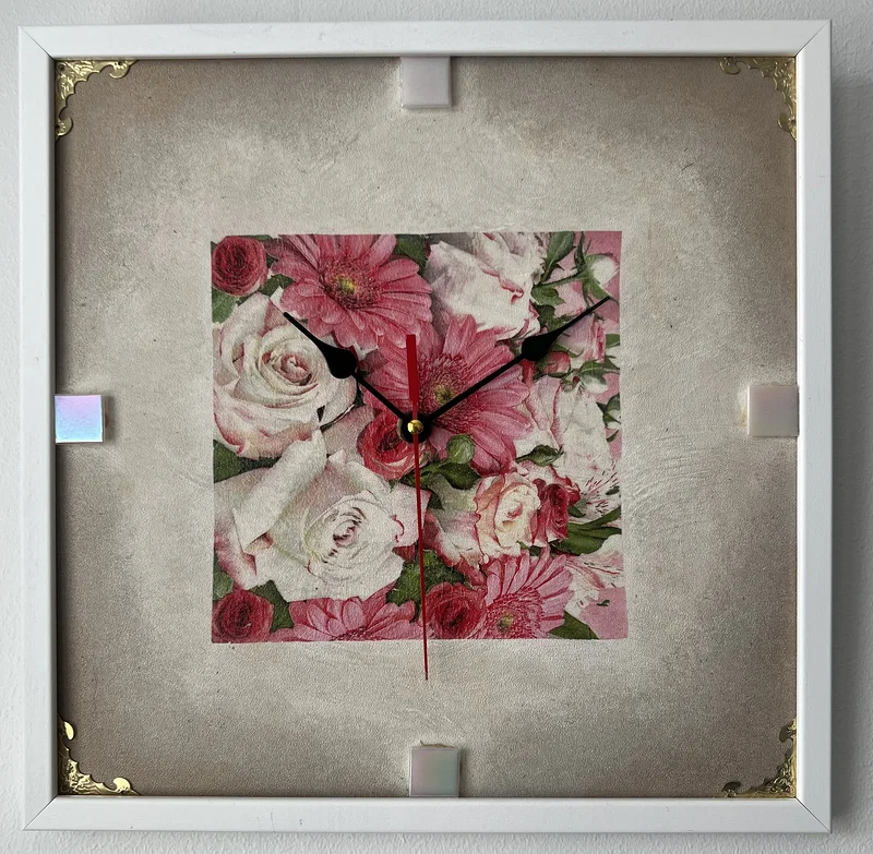 Rose Moments av Nadia Jahangiri