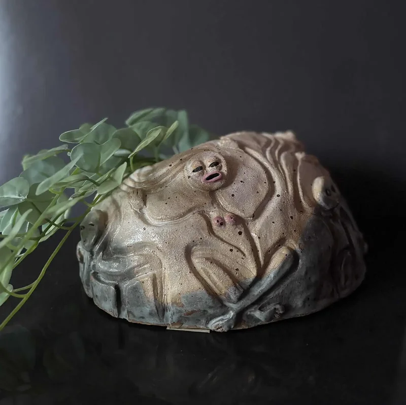 Skulptur The Nest wall-mountable av Amme Hedström