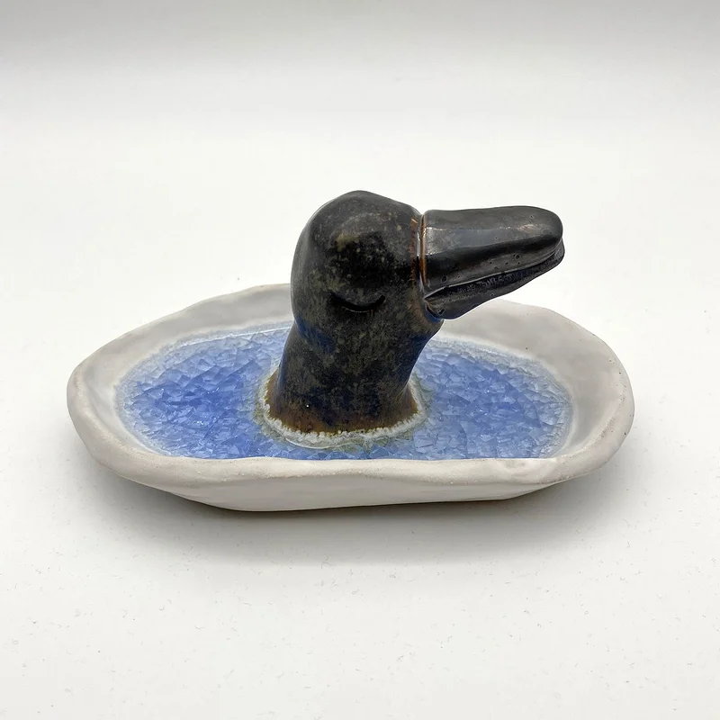 Skulptur Vilodjur (nummer 82) "Efter vilan kommer lugnet". av Daniel Holking