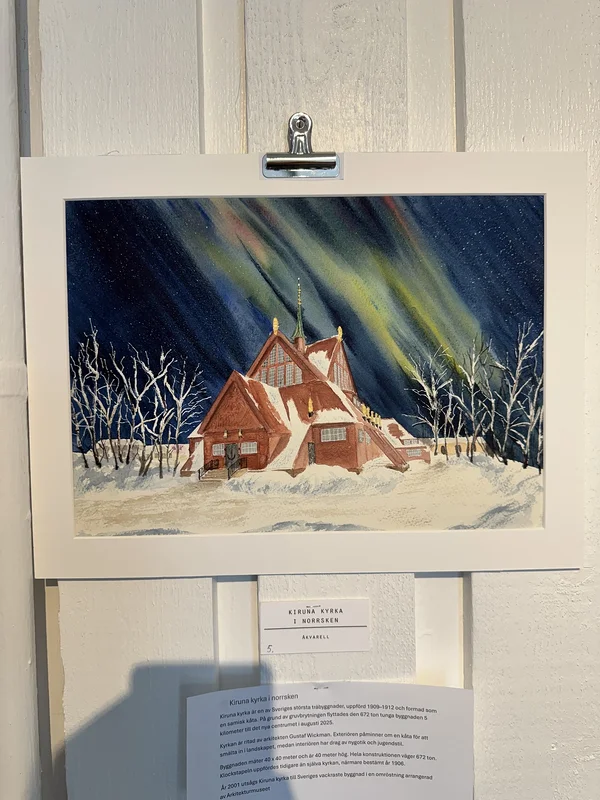 Akvarell Kiruna kyrka i norrsken av Annette Wikström