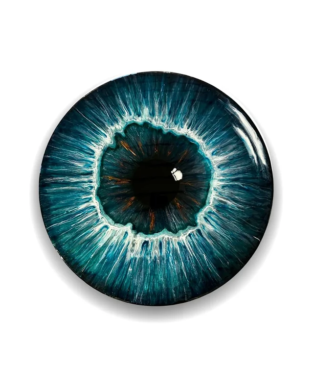 Blue eye av Sara Kidby