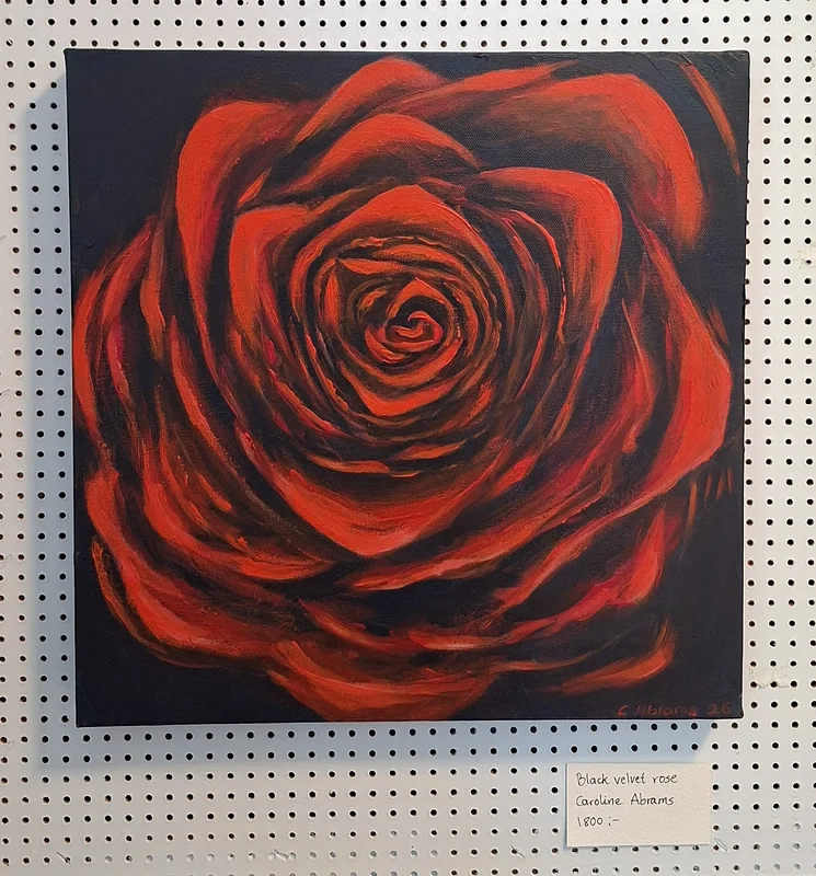 Akrylmålning Black Velvet Rose av Caroline Abrams
