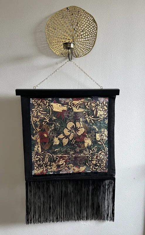 Golden Botanica av Nadia Jahangiri