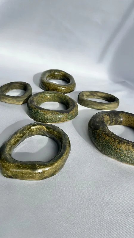 Skulptur Ringar av Jennie Tenow