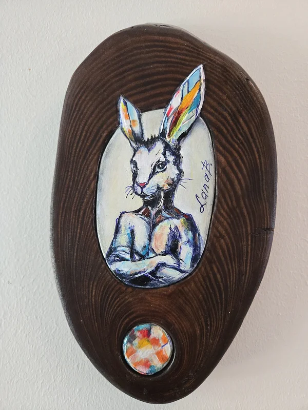 Skulptur Ghost Thoughts of a Rabbit av Lana BLINK