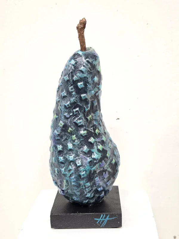 Skulptur Päron av Helena Andreasson