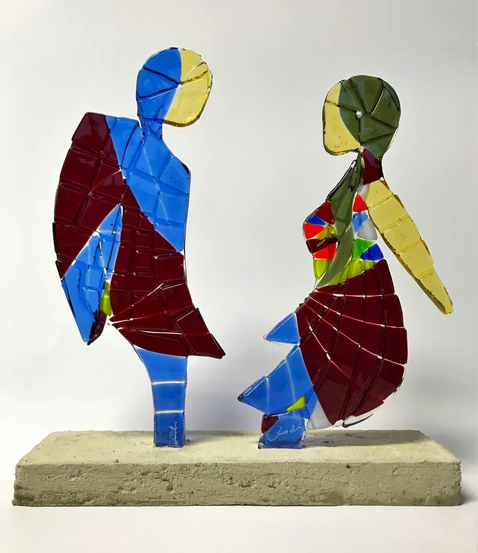 Skulptur Bjuder upp till dans av Margit Bylund