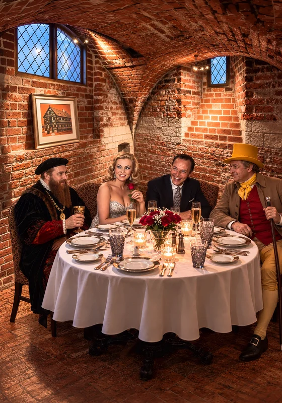 The Table of Centuries - Seklernas bord av Jörgen Thornberg