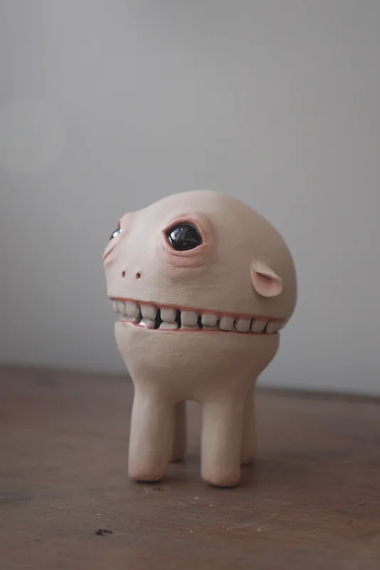Skulptur Smile av Jacqueline Hellmann