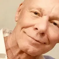 Tom Kvém